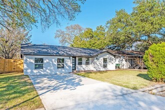 8518 Cedel Dr in Houston, TX - Building Photo - Building Photo