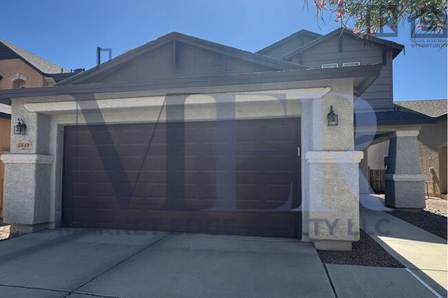 5849 N Dartwhite Dr in Tucson, AZ - Building Photo - Building Photo