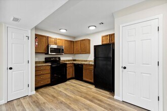 56 S Charlotte St in Pottstown, PA - Building Photo - Building Photo