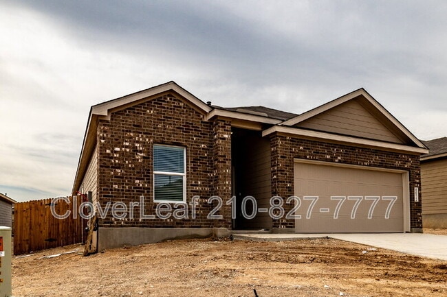 6072 Companion Rd in Bulverde, TX - Building Photo - Building Photo