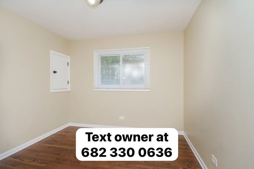 904 Cedar St in Willow Springs, IL - Building Photo