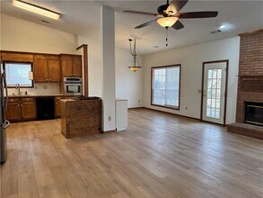 487 Ravinia Way in Lawrenceville, GA - Building Photo - Building Photo