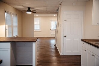 5972 Pine St in East Petersburg, PA - Building Photo - Building Photo