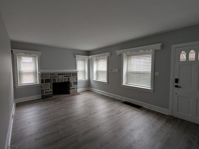 1109 W James St, Unit Apt 1 in Norristown, PA - Building Photo - Building Photo