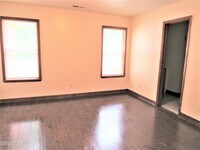 1302 Sofia Ct photo'