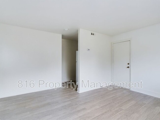 property at 15411 Barat Ave