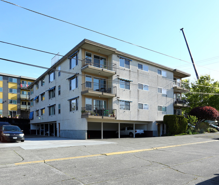 Norseman Apartments in Seattle, WA - Foto de edificio