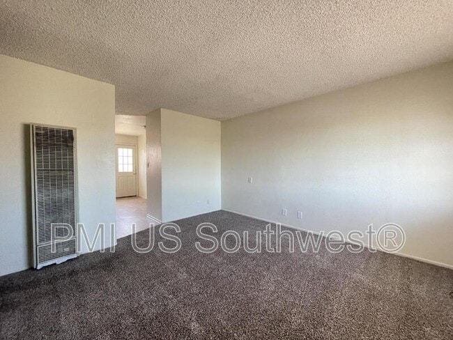 1705 Trane Rd in Bullhead City, AZ - Building Photo - Building Photo