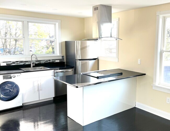 33 Conklin St Rentals in Poughkeepsie, NY