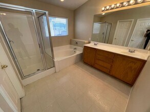 8141 Marshall Canyon Dr in Las Vegas, NV - Building Photo - Building Photo