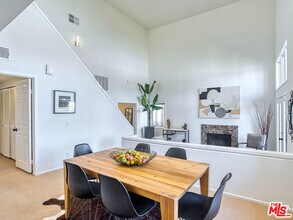 1133 9th St in Santa Monica, CA - Building Photo - Building Photo