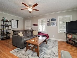 48 S Alicia Dr in Memphis, TN - Building Photo - Building Photo