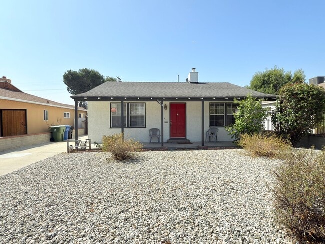 11216 Covello St in Los Angeles, CA - Building Photo - Building Photo