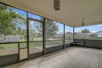 12186 Sycamore Ln in Wellington, FL - Building Photo - Building Photo