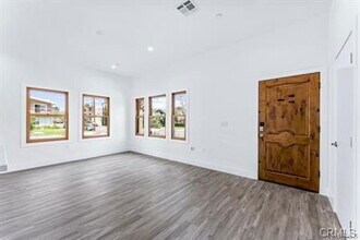 51 Kennebec Ave in Long Beach, CA - Building Photo - Building Photo