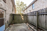 9506 Jefferson Hwy in Baton Rouge, LA - Building Photo - Building Photo