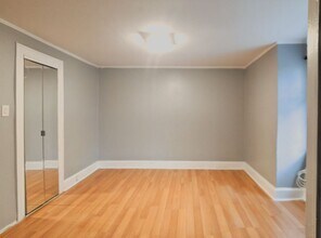21-26 28th St in Queens, NY - Building Photo - Building Photo