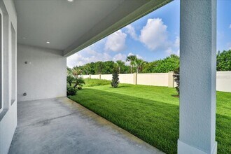 60 Del Palma Dr in Palm Coast, FL - Building Photo - Building Photo