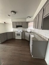 2839 Adrian Ave, Unit Unit B in Springdale, AR - Building Photo - Building Photo