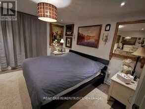 39 Shamokin Dr in Toronto, ON - Building Photo - Building Photo