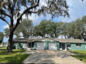 132 S Bulova Dr in Apopka, FL - Building Photo