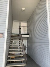 1630 SE Tempest Dr in Bend, OR - Foto de edificio - Building Photo