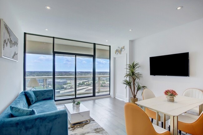 property at 1701 Hermann Dr