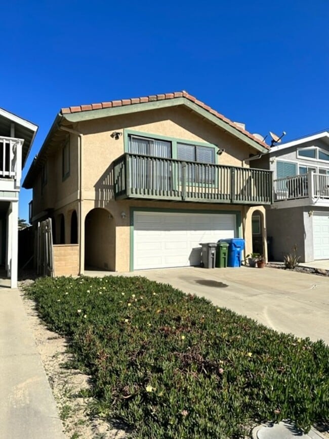 327 McCarthy Ave