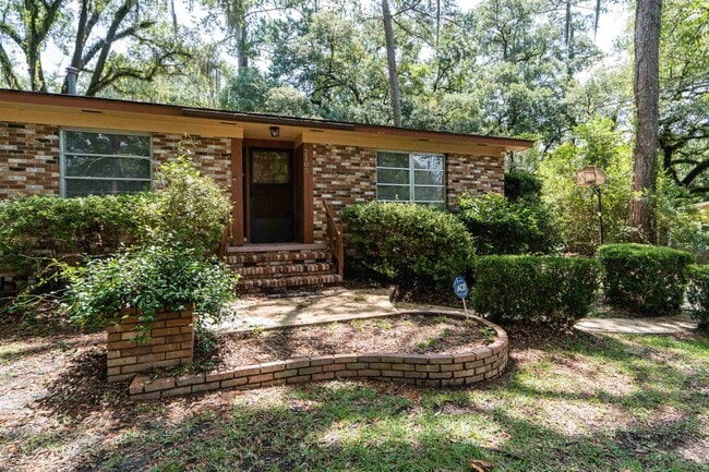 2103 Evergreen Dr in Tallahassee, FL - Building Photo - Building Photo