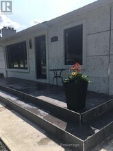 40 Howard Rd in Newmarket, ON - Building Photo - Building Photo