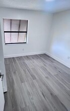6866 NW 173rd Dr in Hialeah, FL - Building Photo - Building Photo