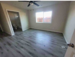 106 W 12th St in Merced, CA - Foto de edificio - Building Photo