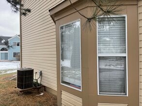 88 Wiltshire Ct in Gurnee, IL - Building Photo - Building Photo
