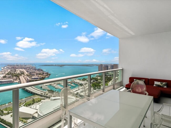 property at 900 Biscayne Blvd