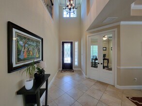 715 Charleston Heights Ln in Sugar Land, TX - Foto de edificio - Building Photo