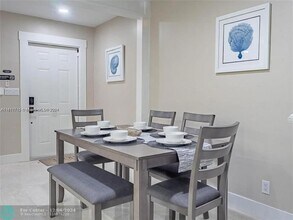 461 SE 1st Ave in Pompano Beach, FL - Building Photo - Building Photo
