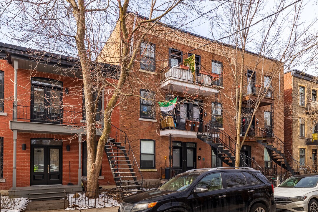 5256-5266 Des Érables Av in Montréal, QC - Building Photo