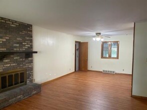 1415 S Western Ave in Champaign, IL - Building Photo - Building Photo