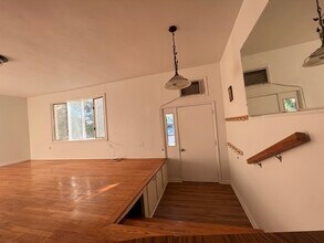 2 Water Tower Rd, Unit Apt 1 in Hyde Park, NY - Building Photo - Building Photo