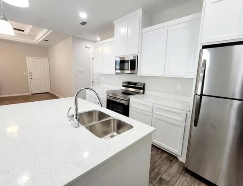 1304 Petri Dr in Weslaco, TX - Building Photo