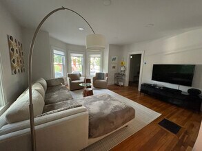 69 Arlington St in Medford, MA - Building Photo - Building Photo