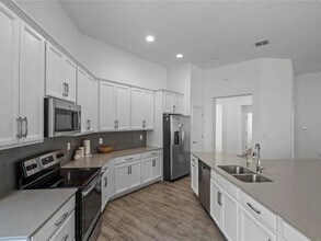 2043 Rush Bay Wy in Orlando, FL - Foto de edificio - Building Photo