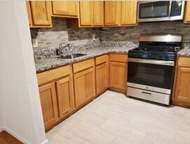 Renovated Apartment Available in Spotswood, NJ - Building Photo