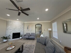 6222 Skyline Dr in Houston, TX - Building Photo - Building Photo