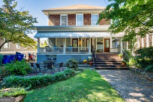 828 Ponce De Leon Pl NE in Atlanta, GA - Building Photo