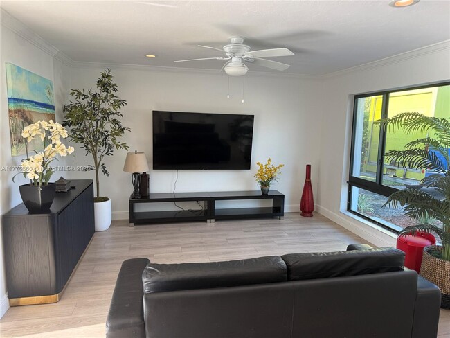 5001 NE 23rd Ave in Lighthouse Point, FL - Building Photo - Building Photo