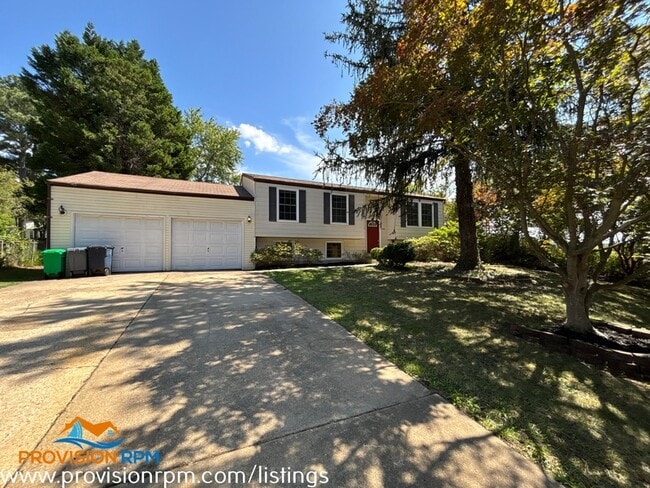 9102 Pennswood Dr