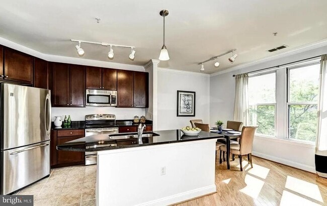 1391 Pennsylvania Ave. SE in Washington, DC - Building Photo - Building Photo