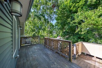 126 Monument St in Medford, MA - Building Photo - Building Photo