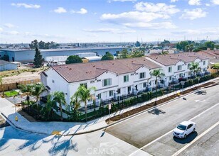 13665 Arrow Route-Unit -8 in Fontana, CA - Building Photo - Building Photo